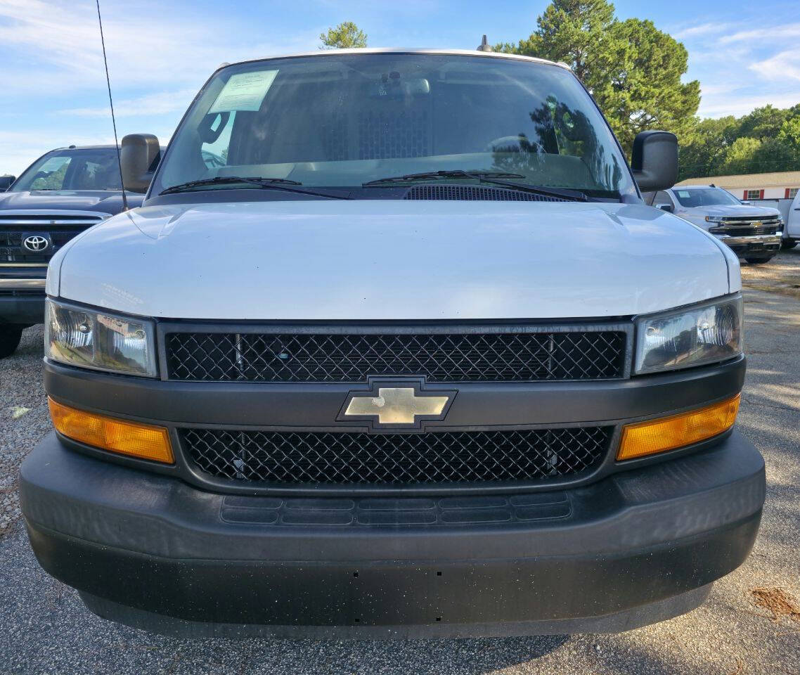 chevrolet express cargo 2018 1GCWGBFP7J1186511 image chevrolet express cargo 2018 1GCWGBFP7J1186511 image